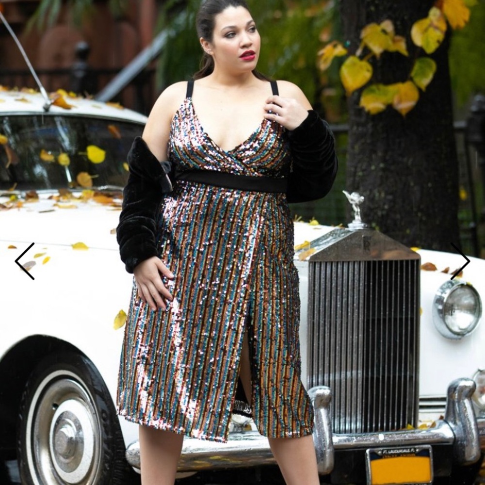 Soncy “Life of the Party” midi dress!